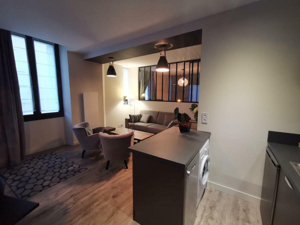 Au Saint Martin Apartman Cholet Kültér fotó