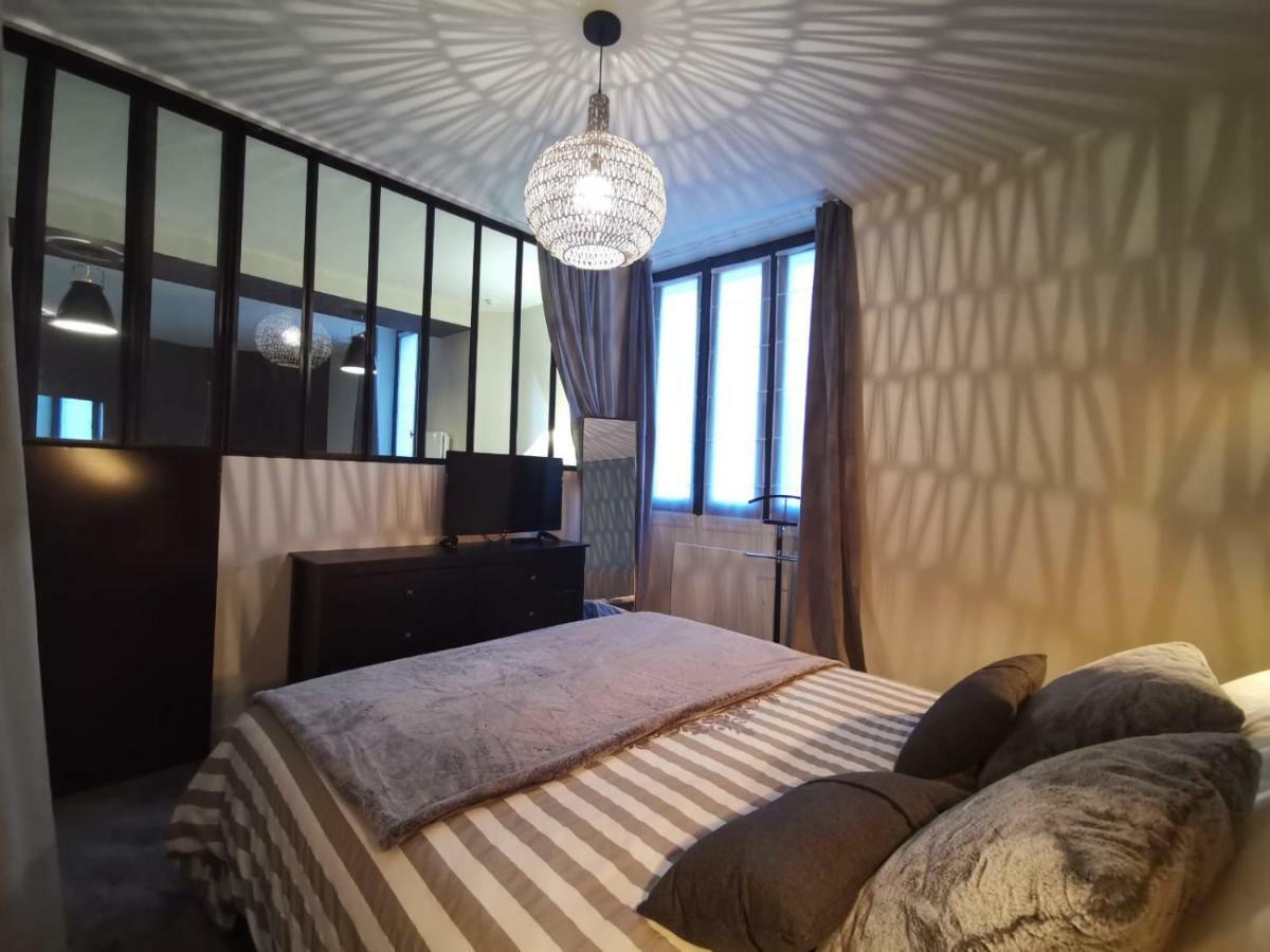 Au Saint Martin Apartman Cholet Kültér fotó